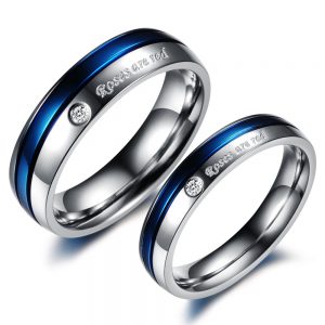 Hot-Selling-Cool-sSilver-Blue-CZ-Diamond-Titanium-Steel-Matching-Wedding-Bands-Couple-Rings-For-Women